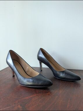 Naturalizer Black Leather Pointed Toe Pumps | Classic Mid Heel | US 7.5